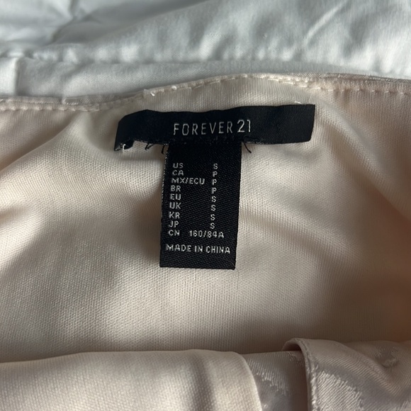 Satin Light Leopard Print Mini Skirt - Picture 2 of 3